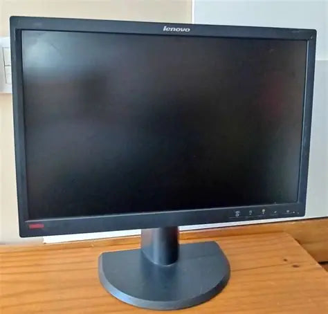 Lenovo ThinkVision T24i-10 24" – Skarp og pålitelig skjerm for arbeid og hjemmekontor-2