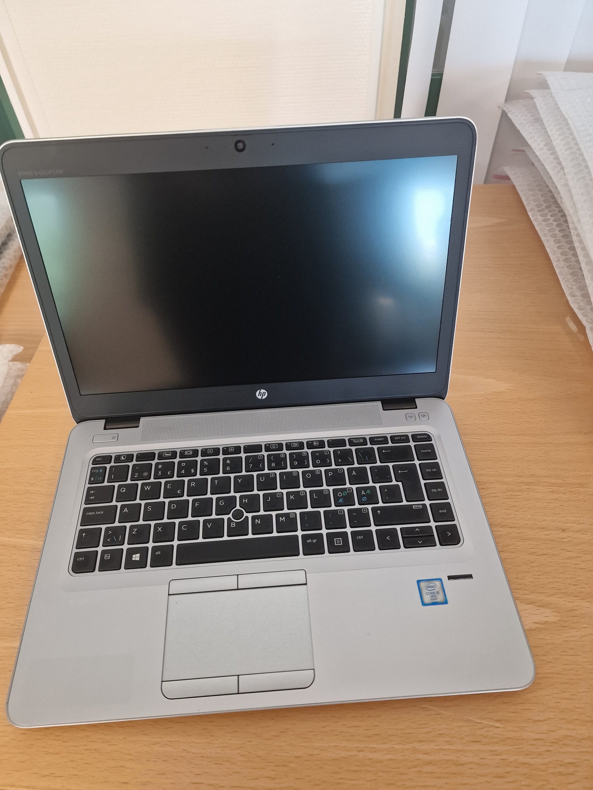 HP Elitebook 840 G3 i5-6300U 8/256