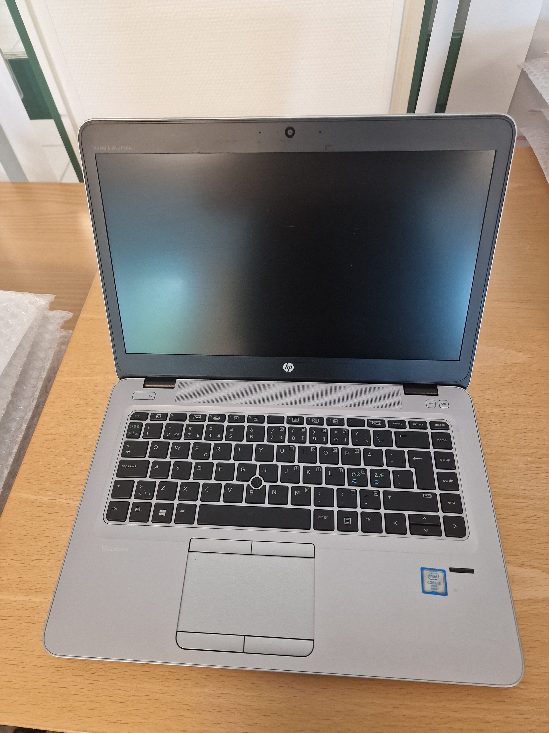 HP Elitebook 840 G3 i5-6300U 8/256