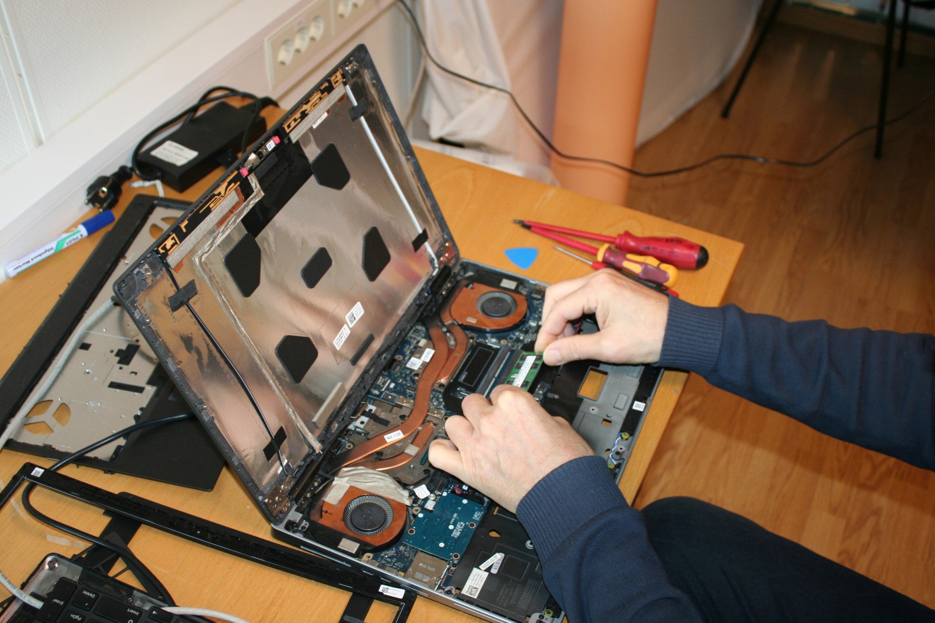 Fjernhjelp via telefon, epost eller via teams/video