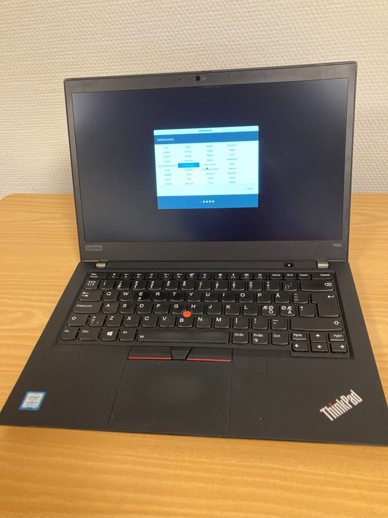 Lenovo Thinkpad T490 i5-8265U 8/256 Linux Mint-6