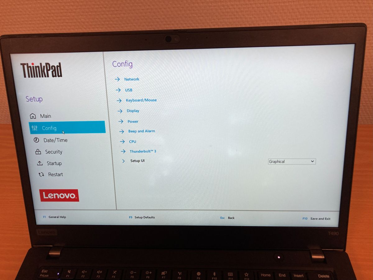 Lenovo Thinkpad T490 i5-8265U 8/256 Linux Mint-1