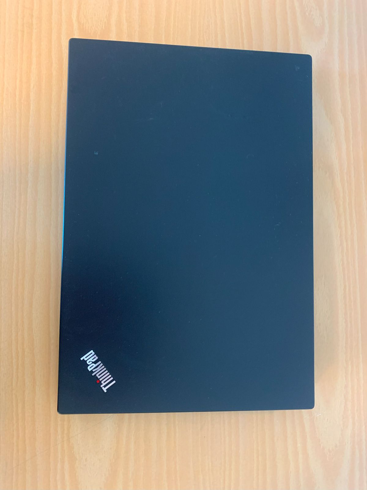 Lenovo Thinkpad T490s I5-8265U 16/512GB Linux Mint