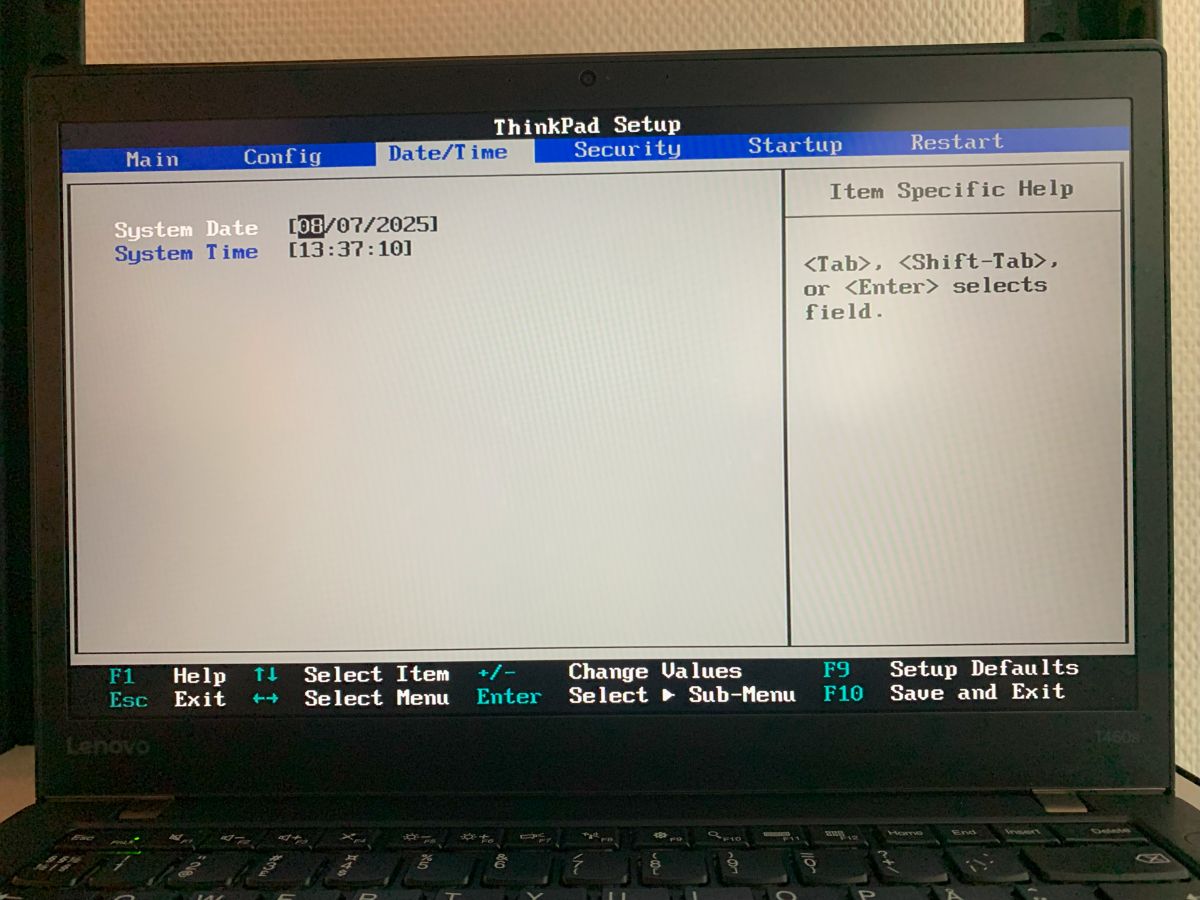 Lenovo Thinkpad T460s i5-6300U 8/256-3